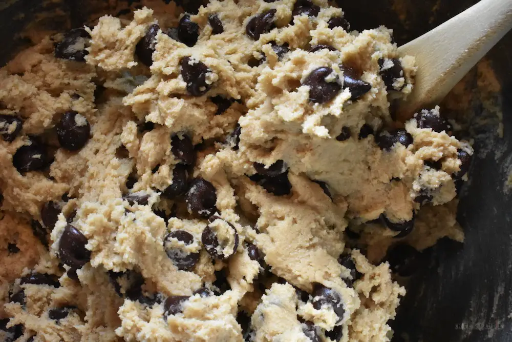 Chocolate chip cookie batter