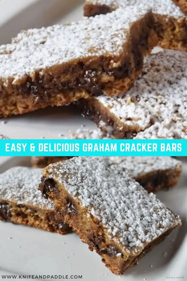 Graham cracker bars on plates