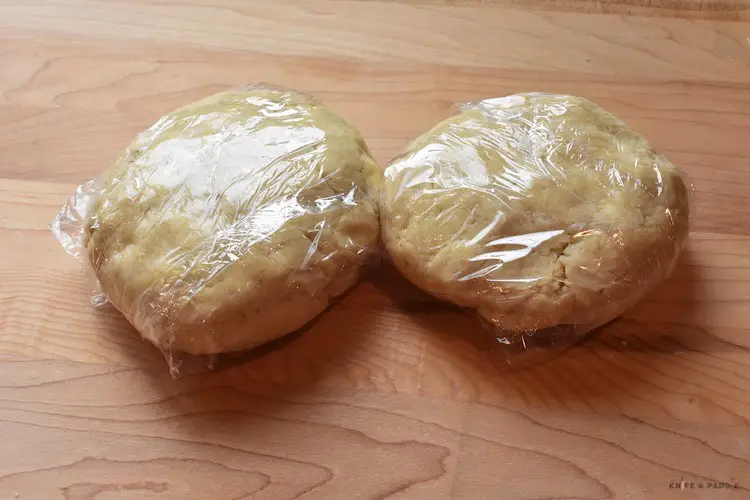 Wrapped pie crust