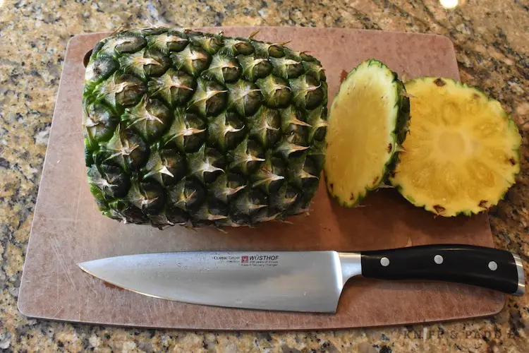 Pineapple ends cut off