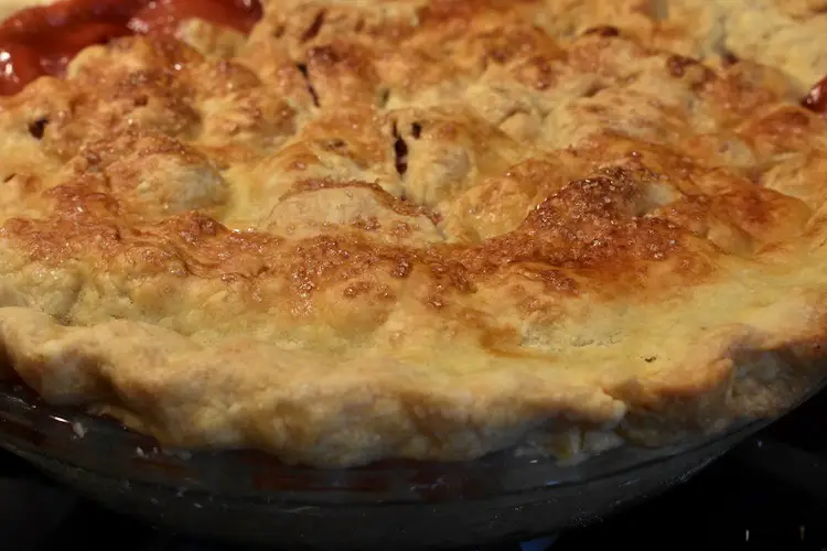 Strawberry rhubarb pie out of the oven