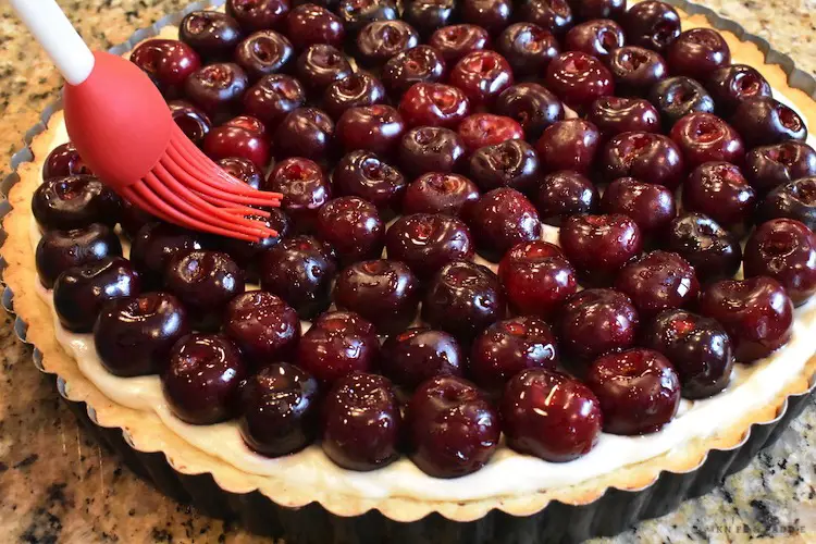 Fresh cherry tart with fruit glaze