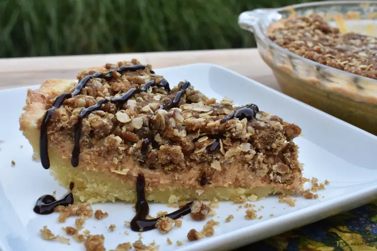 The Most Delicious Peanut Butter Pie with chocolate sauce
