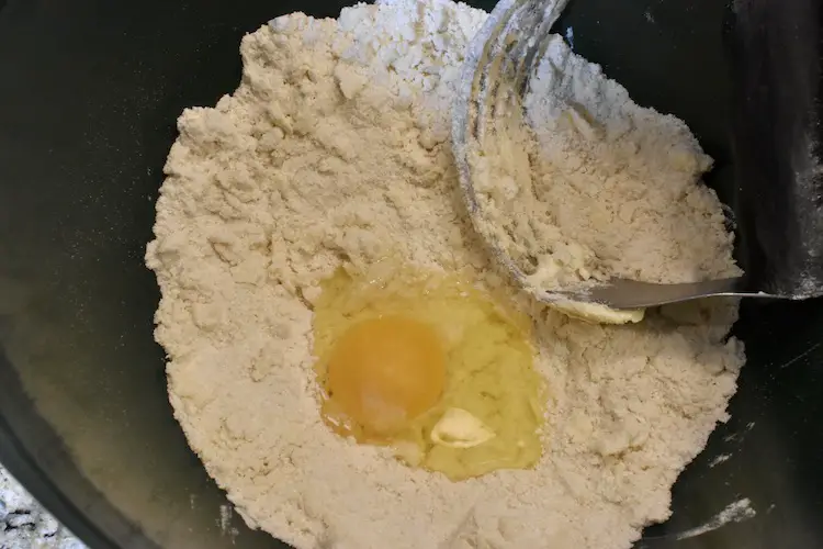 Egg, flour, sugar, butter