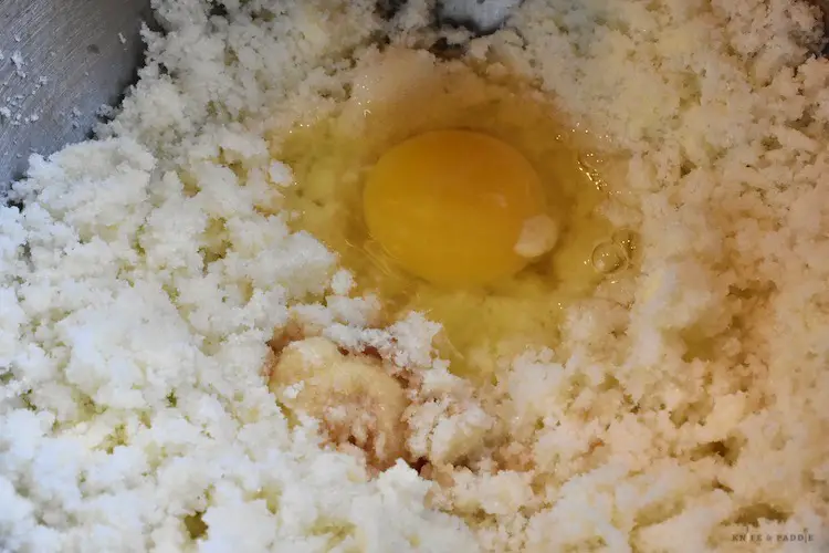 Creamed sugar and butter with an egg