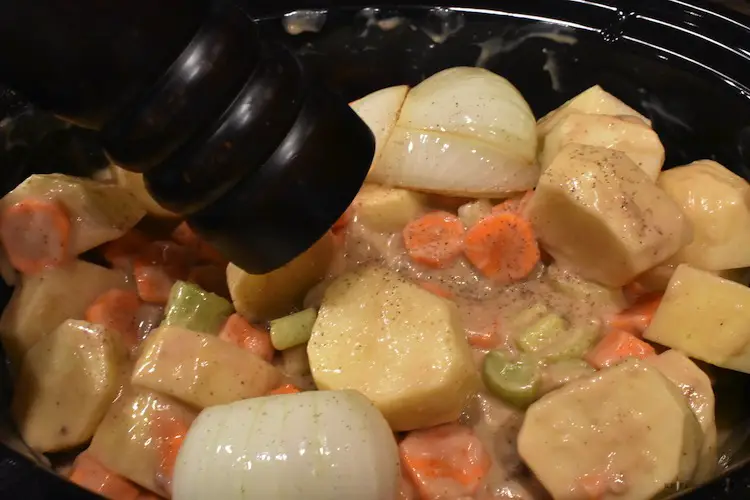 Simple Slow Cooker Pot Roast