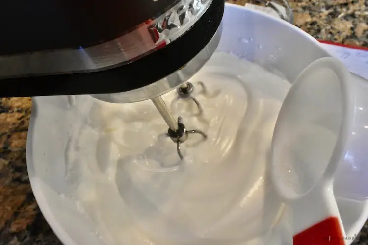 Whipped egg whites and sugar