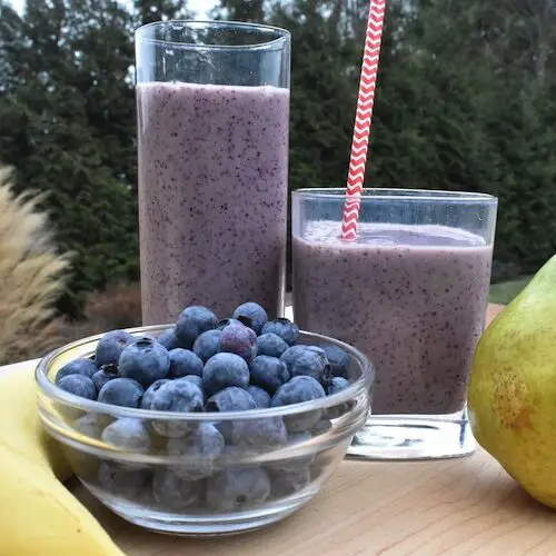 Simple Blueberry Pear Fruit Smoothie • 
