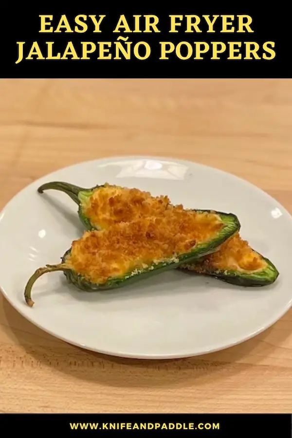Easy Air Fryer Jalapeños Poppers plated