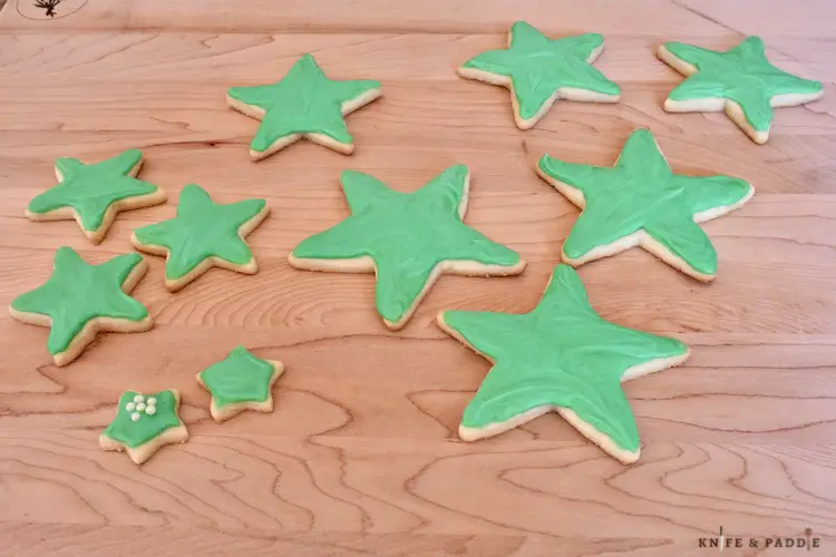 Frosted green star cookies
