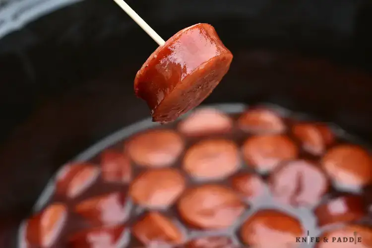 THREE INGREDIENT Crockpot BBQ sauce & Grape jelly Kielbasa 🏈 #Superbo, Crockpot Appetizers