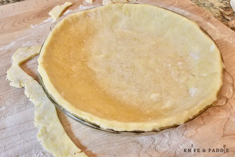Rolled out pie crust in a pie plate