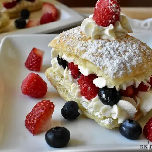 Petit Fours Berry Shortcakes - Puff Pastry