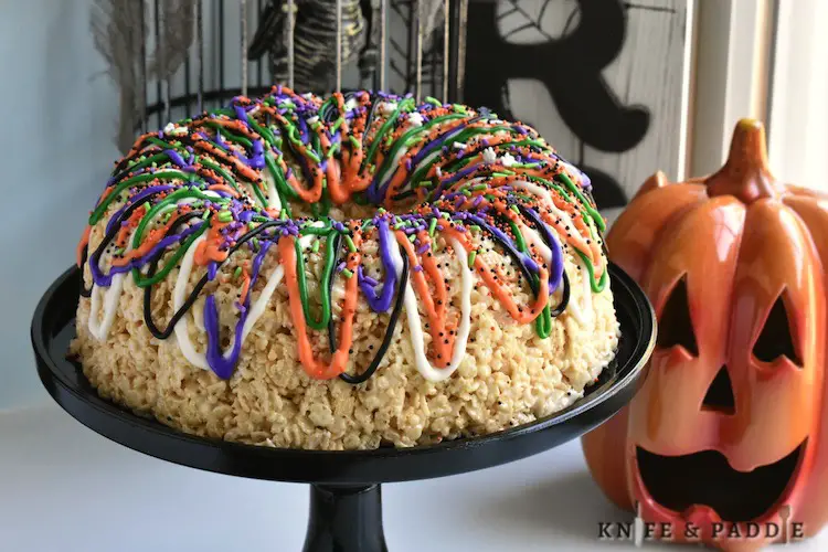 https://knifeandpaddle.com/wp-content/uploads/2022/09/Rice-Krispie-Halloween-Bundt-Cake-3.jpg