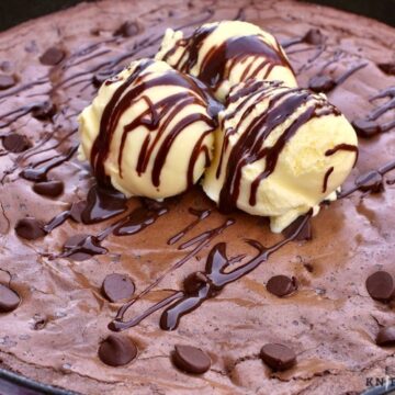Chocolate Skillet Brownie