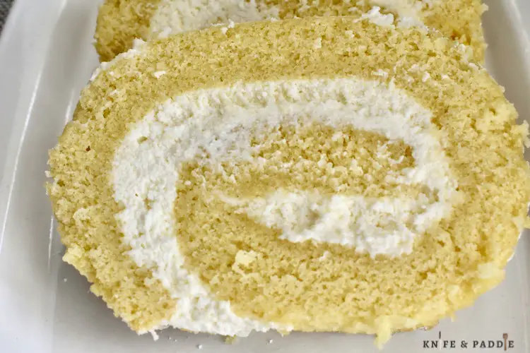Cannoli cake roll