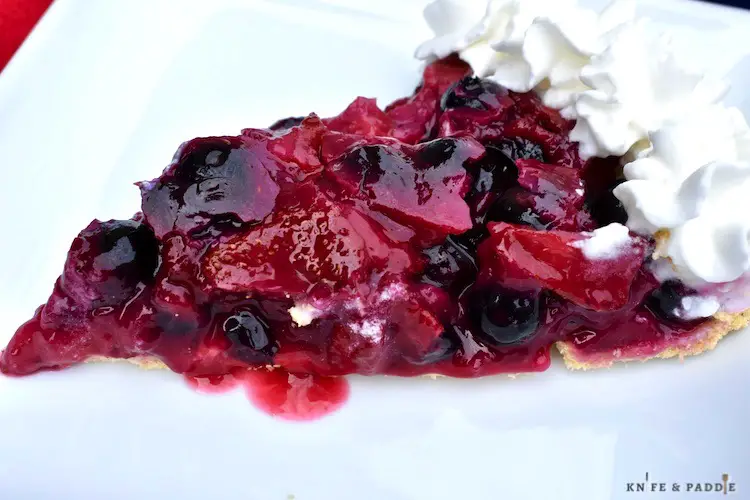 Quick and Easy Mixed Berry Dessert