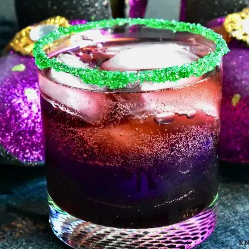 https://knifeandpaddle.com/wp-content/uploads/2023/10/The-Drunk-Witch-Cocktail-1-500x500.jpg