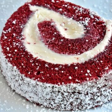 Red Velvet Cake Roll