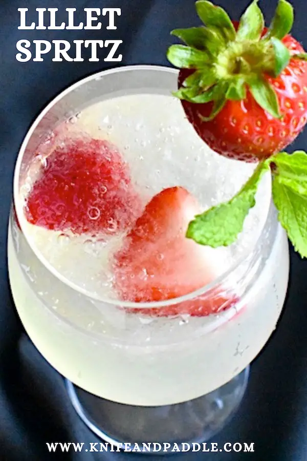 Refreshing bubbly cocktail