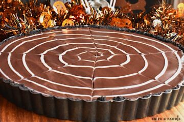 (Halloween)No-Bake Salted Caramel Tart